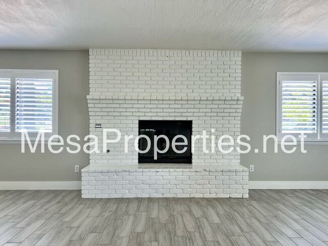 Building Photo - 18387 Seaforth St