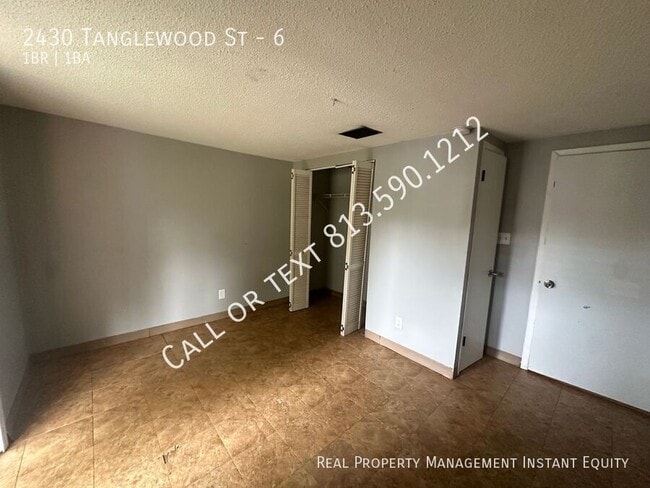 Building Photo - 2430 Tanglewood St