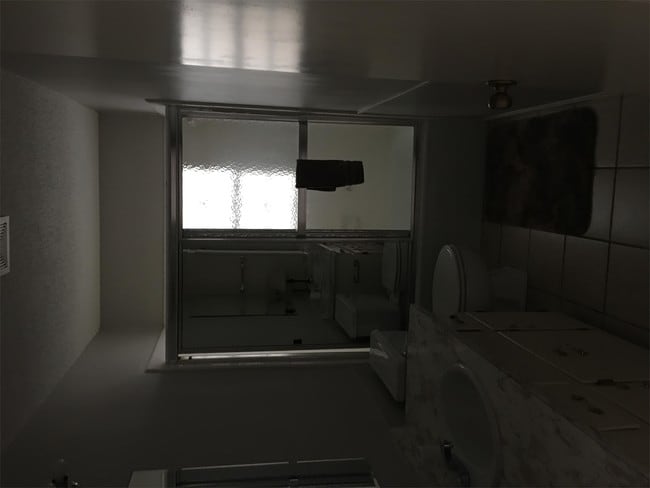 Building Photo - 4200 S Cherry St