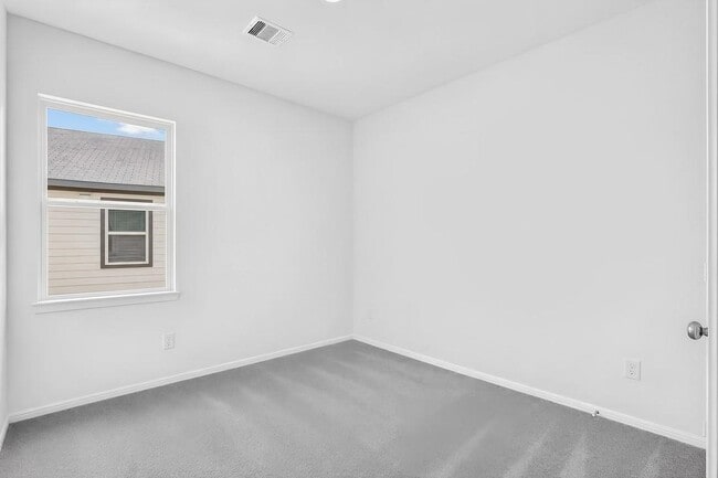Building Photo - 18027 Lasso Mls Dr