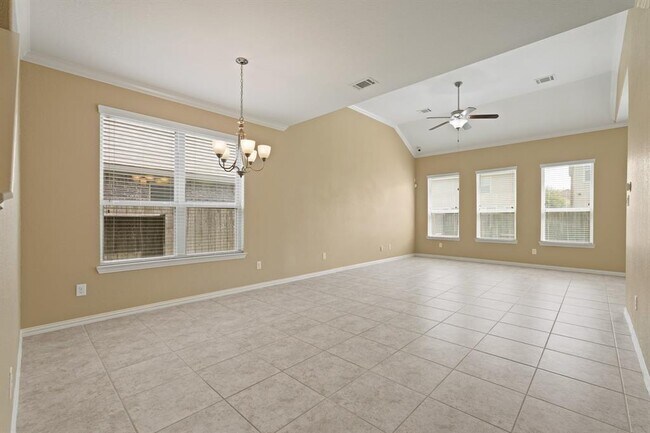 Building Photo - 13839 Rosemere Ln