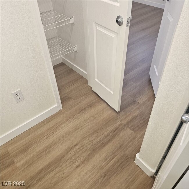 Building Photo - 8233 Amphora St