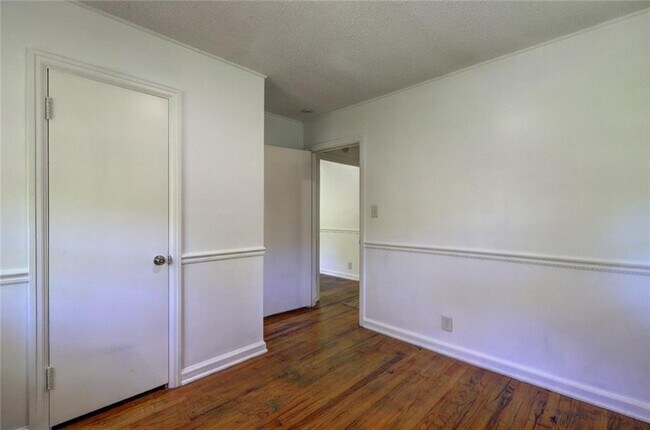 Building Photo - 3445 Doster Way