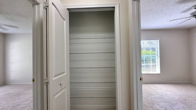 Building Photo - 7468 Aprelle Dr