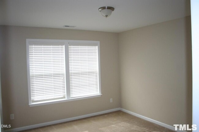 Building Photo - 805 Keystone Park Dr