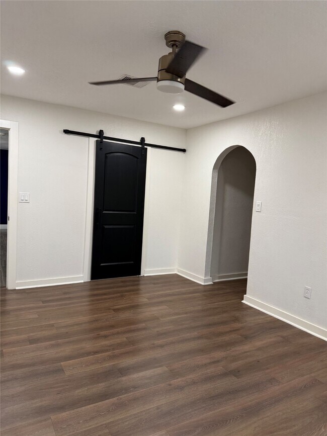 Building Photo - 1214 Sigma St