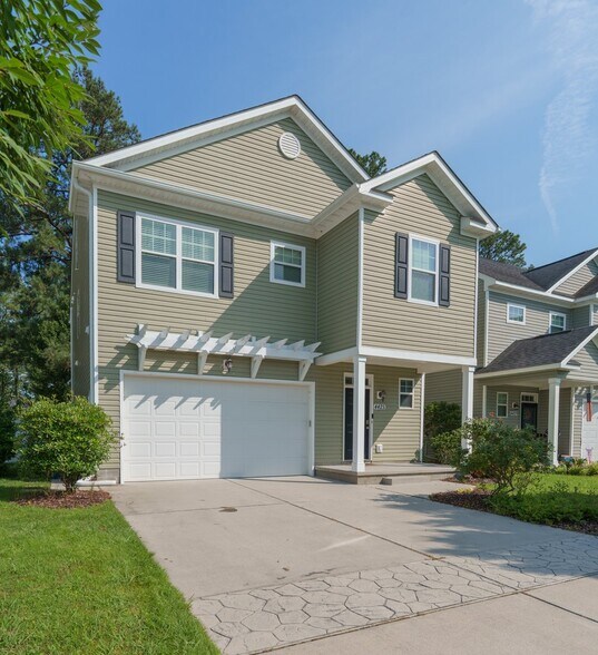 Building Photo - 4425 Danali Ln