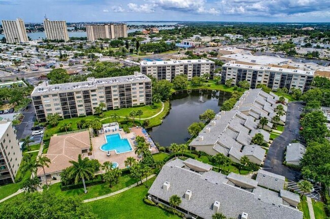 Building Photo - 1316 Pasadena Ave S