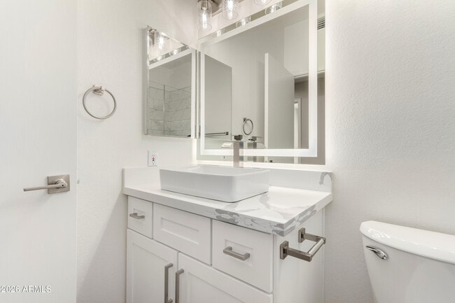 Building Photo - 14608 W Horizon Dr