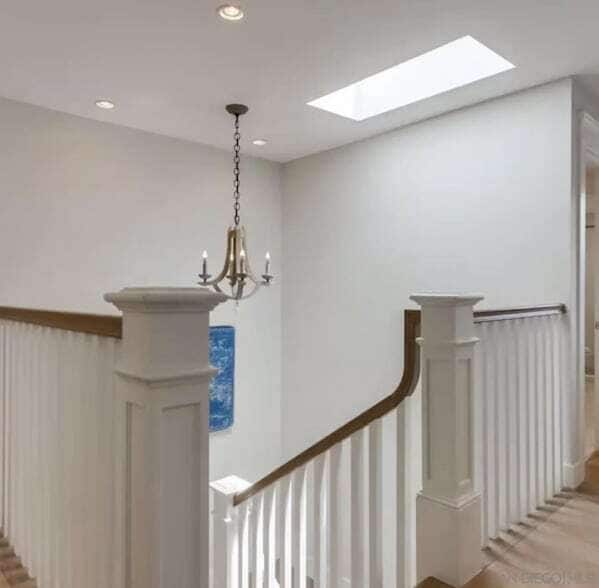 Building Photo - 301 7th St