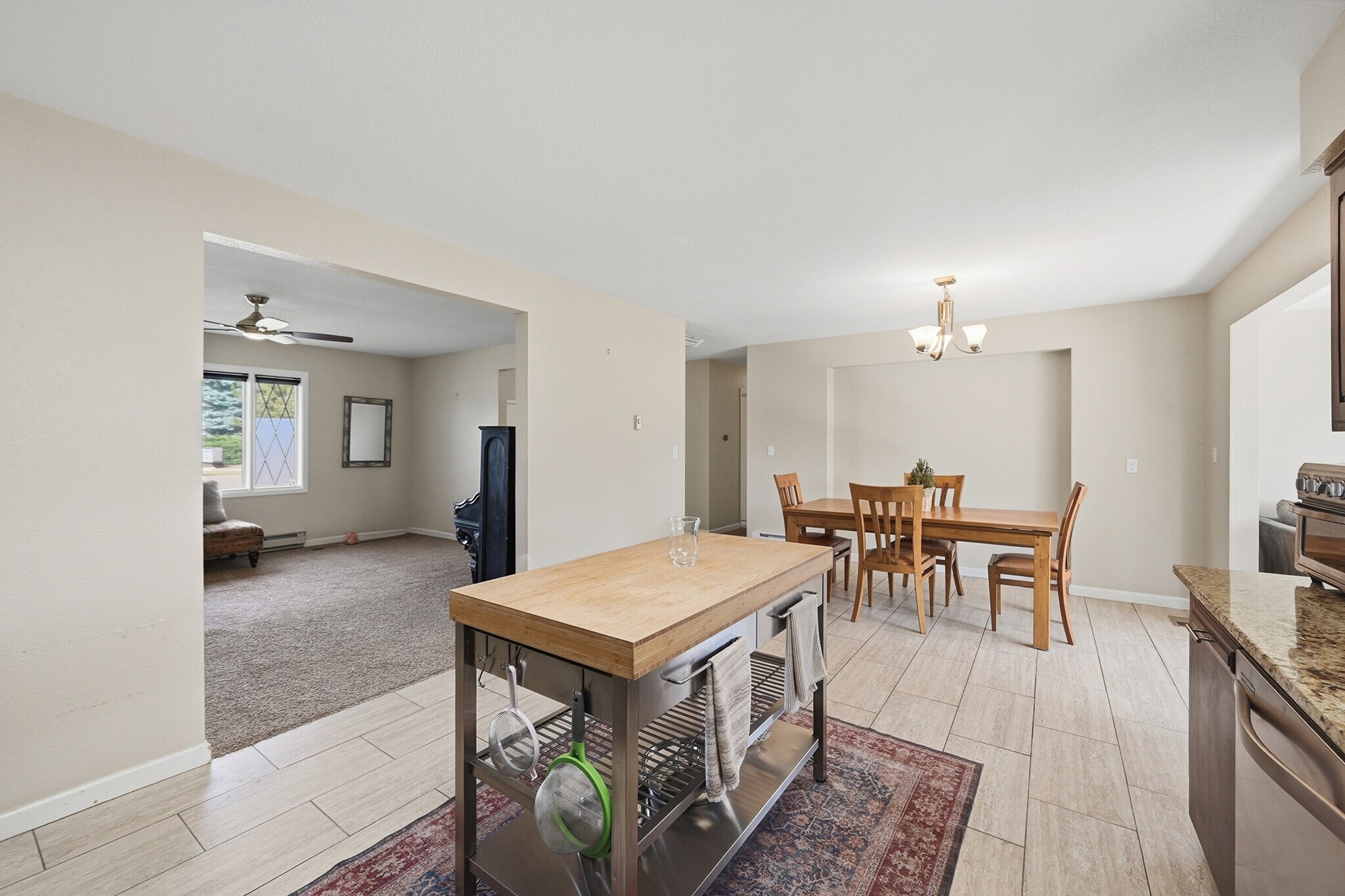 Building Photo - 1040 S Fulton St