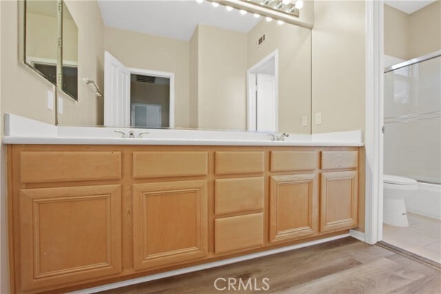 Building Photo - 44 Calavera