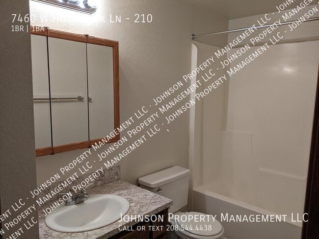 Building Photo - 7460 W Holbrook Ln