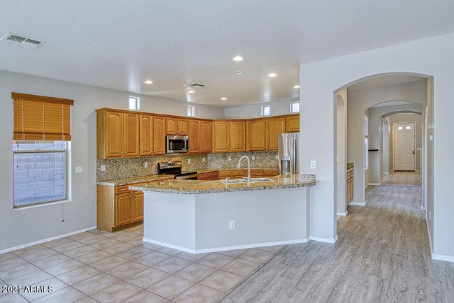 Building Photo - 35210 N 30th Dr