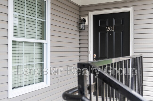 Building Photo - 7313 Tiger Wy