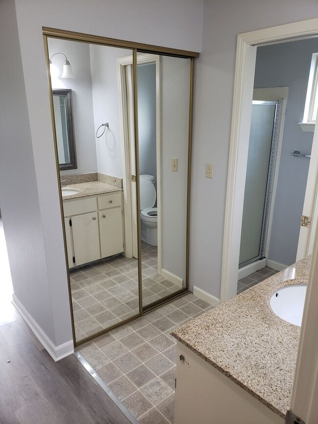Building Photo - Emerald Ridge High School Duplex