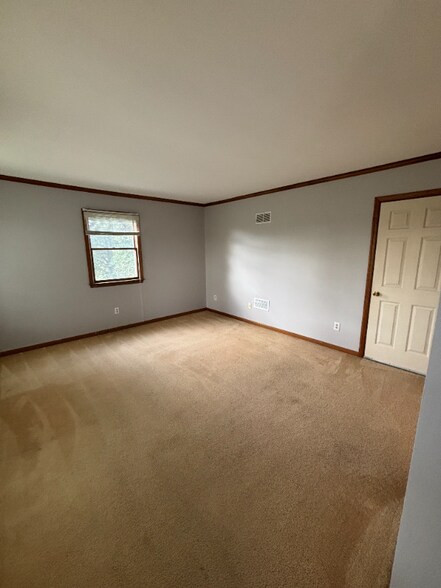 Building Photo - 9919 Augustine Herman Hwy