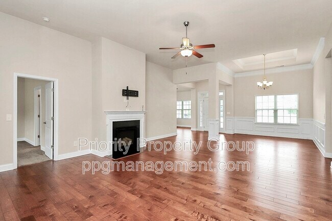 Building Photo - 141 Tall Fern Lp