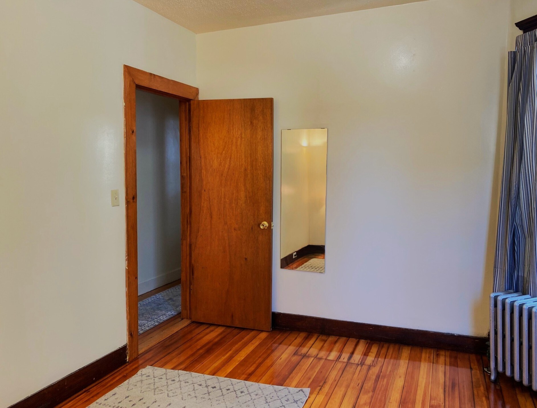 Building Photo - 3985 Washington St