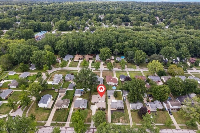 Building Photo - 23938 Delmere Dr