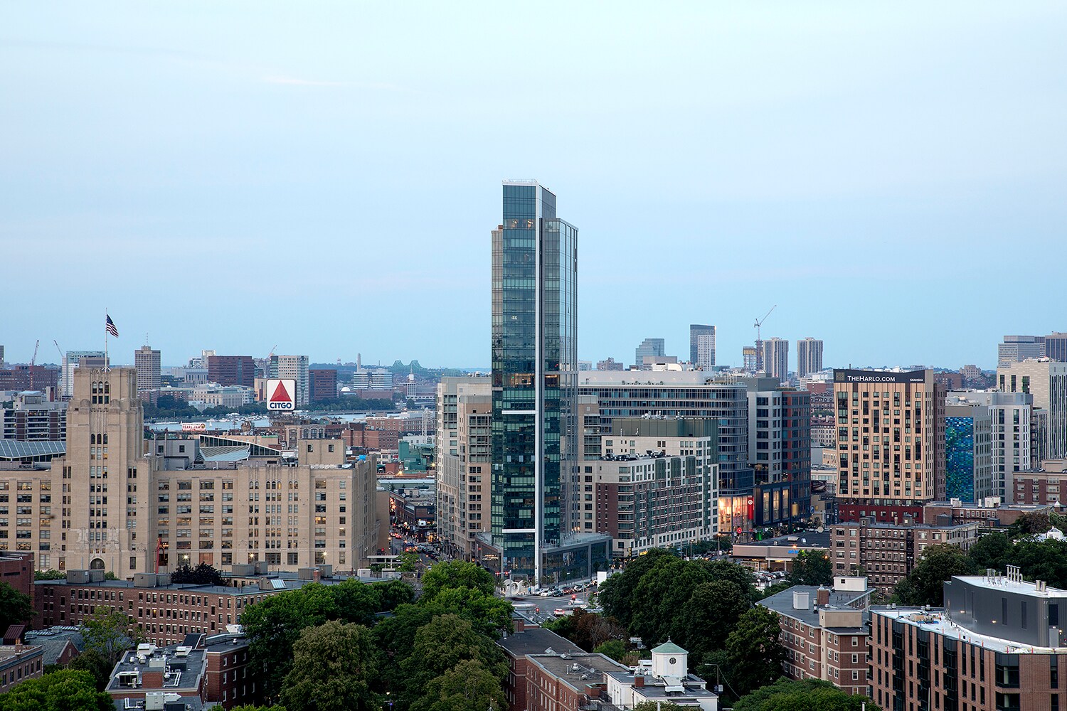 Building Photo - 200 Brookline Ave