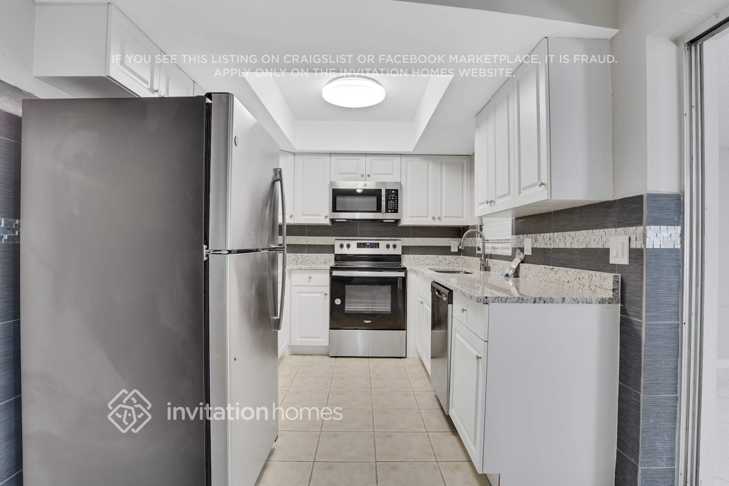 Building Photo - 243 Mante Dr