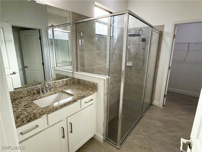 Building Photo - 14063 Winding Cedar Wy