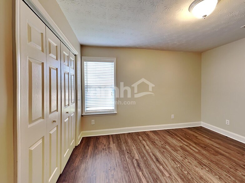 Building Photo - 141 Bridgemill Dr