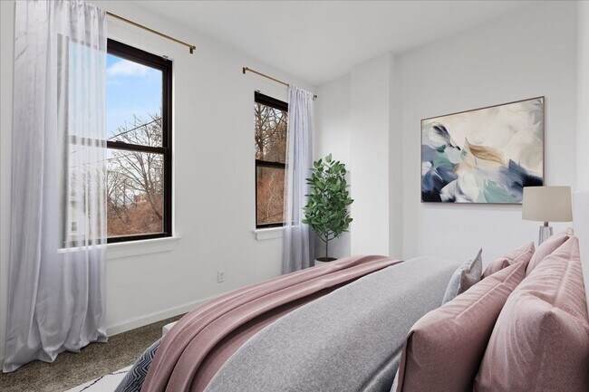 Building Photo - The B Street Flats – Modern Living in Pitt...