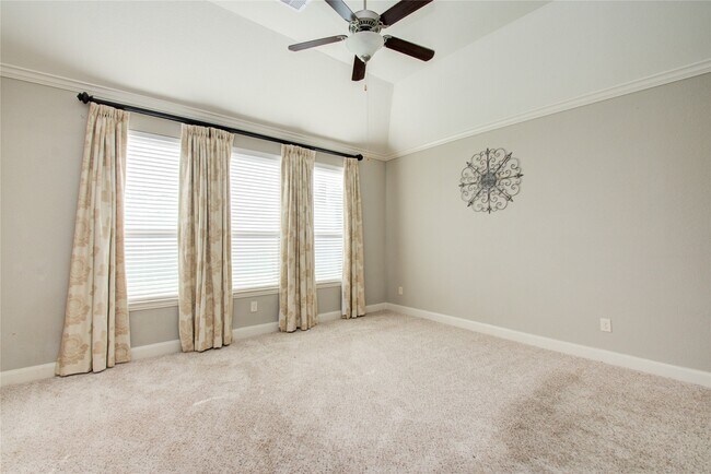 Building Photo - 13123 Hazelwood Hollow Dr