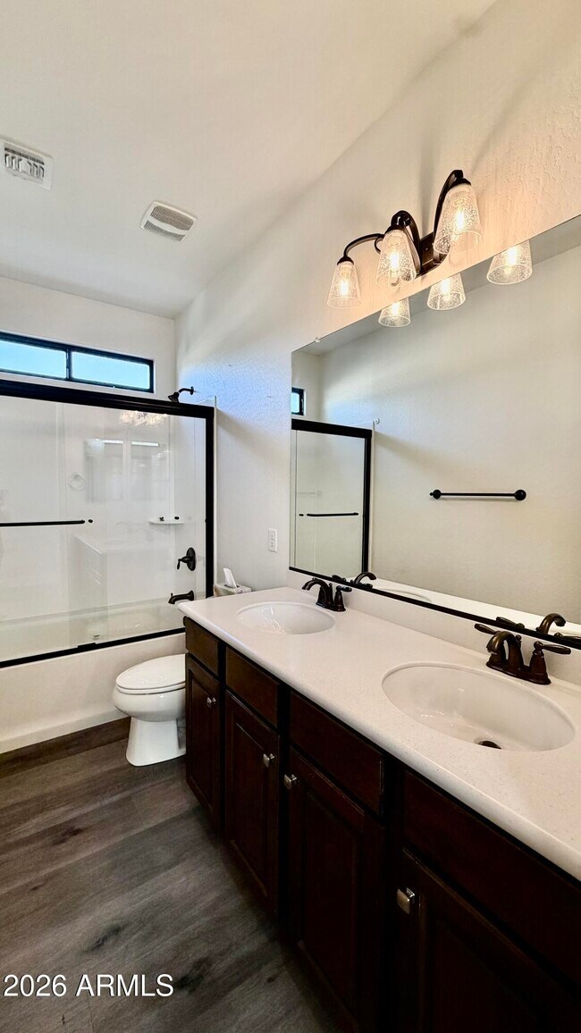 Building Photo - 1777 W Ocotillo Rd