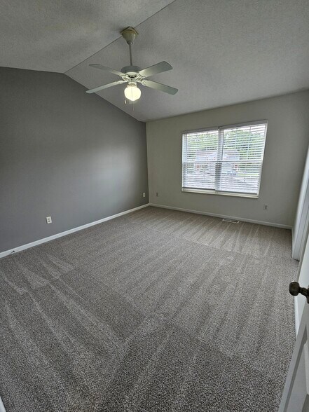 Building Photo - 126 Wagnalls Ct