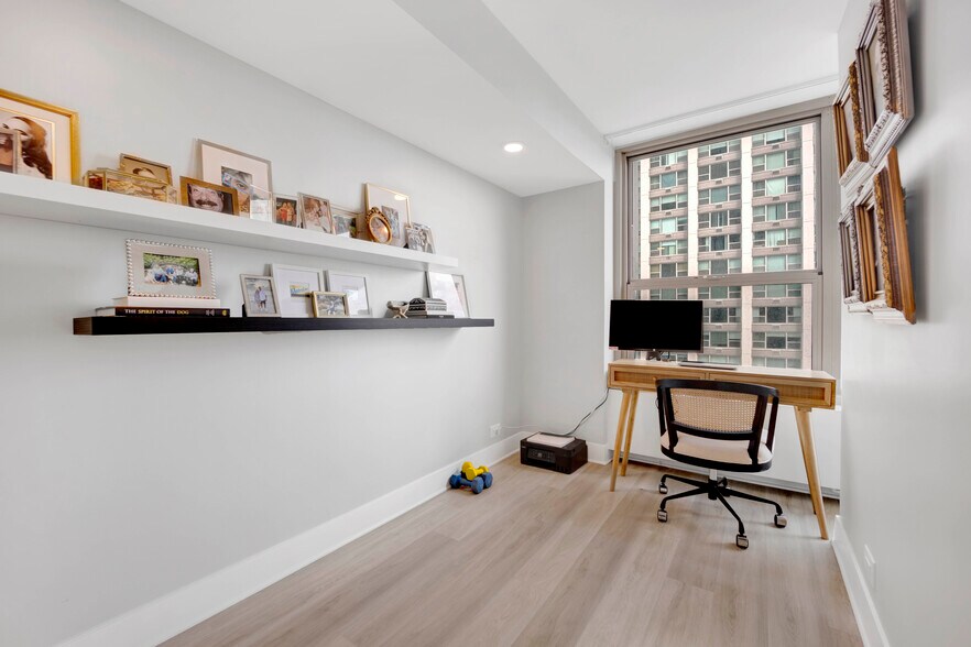 Building Photo - 3600 N Lake Shore Dr