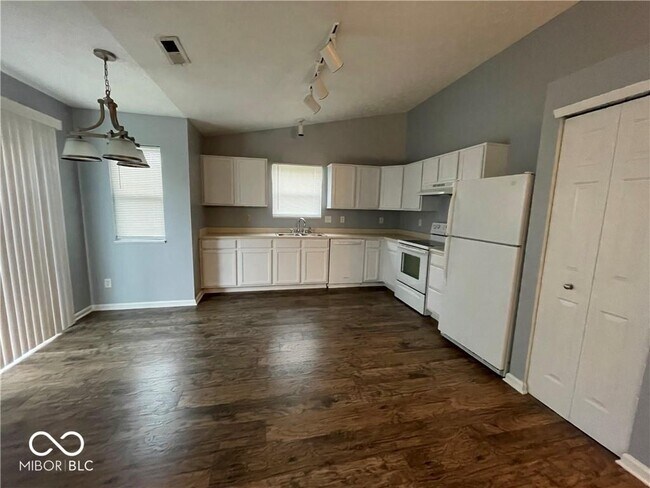 Building Photo - 6634 Captiva Pass