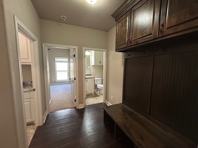 Building Photo - 15623 Shady Brook Ln