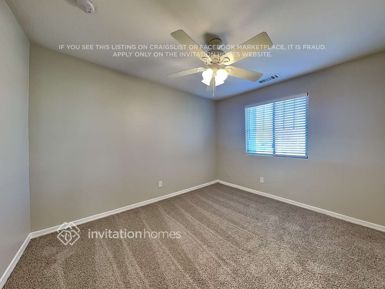 Building Photo - 18619 W Sanna St