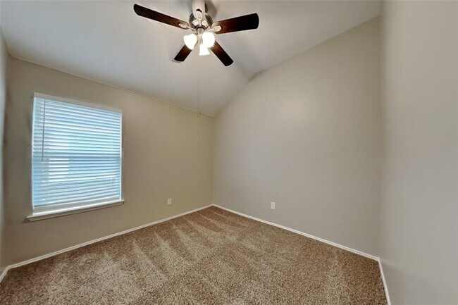 Building Photo - 9639 Elizabeths Glen Ln