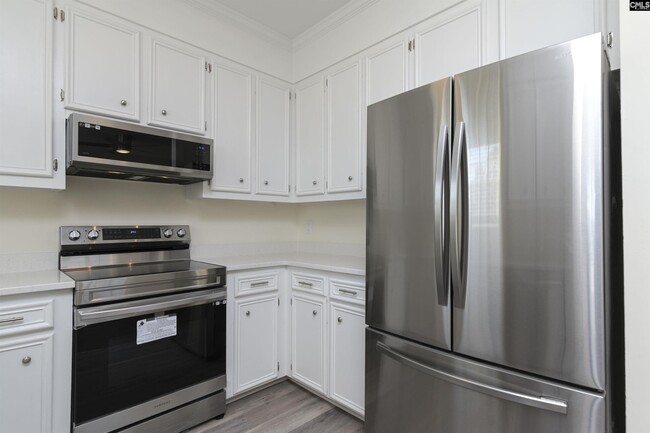 Building Photo - 110 Hutto Hill