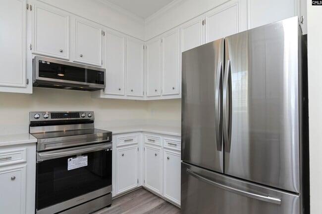 Building Photo - 111 Hutto Hill