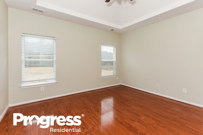 Building Photo - 511 Trousseau Ln