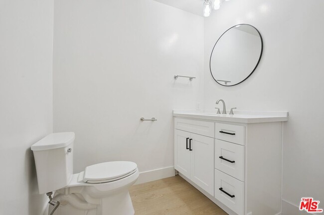 Building Photo - 1133 22nd St