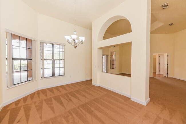 Building Photo - 4068 Gardenwood Cir