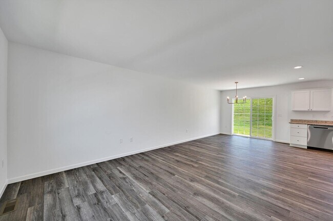 Building Photo - Brand New 3 Bed 3 Bath Single Family Home ...