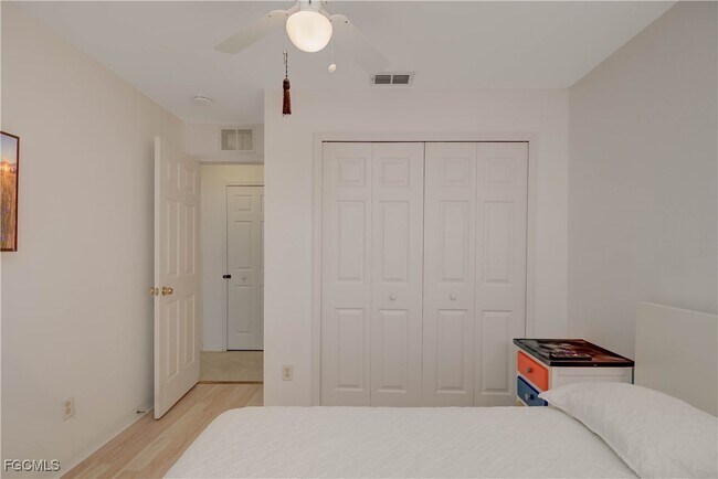 Building Photo - 1904 NE 19th Ave