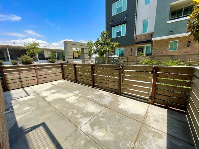 Building Photo - 480 Shelby Ln