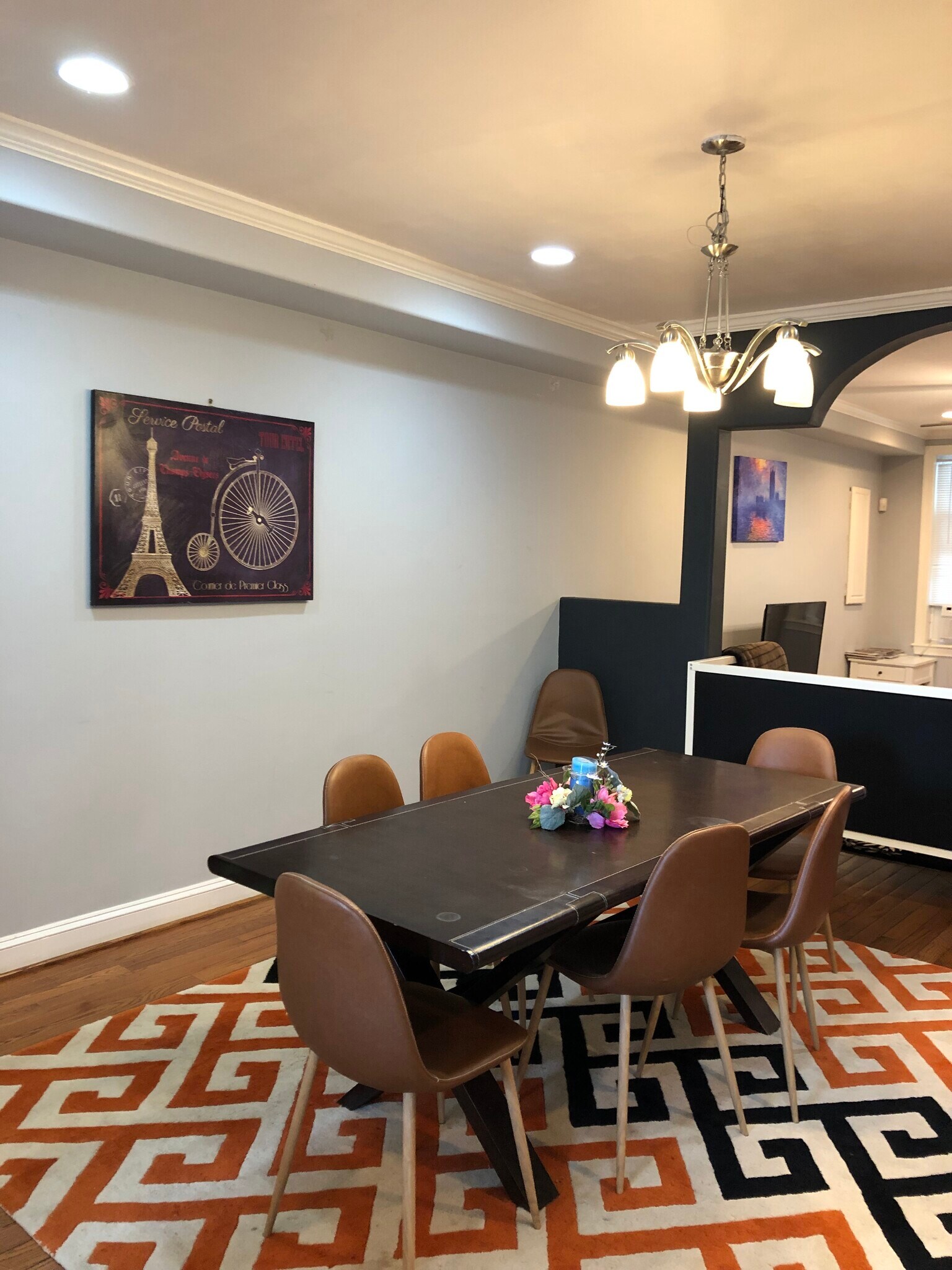 Building Photo - 734 Quincy St NW