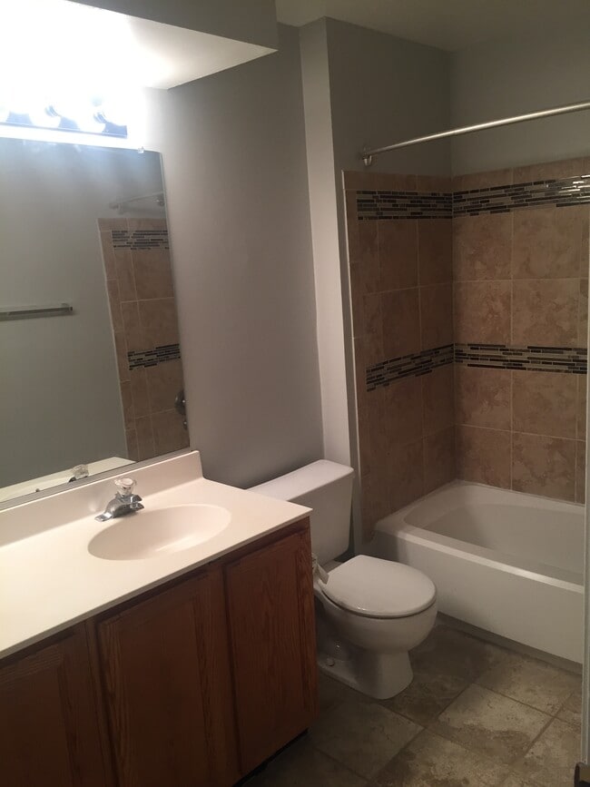 Building Photo - 4702 King John Way