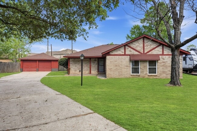 Building Photo - 29038 Deadwood Ln