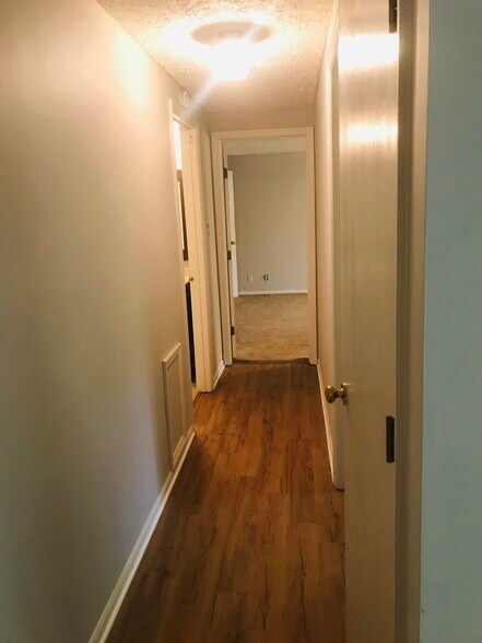 Hallway - 32 Sequoia Ct
