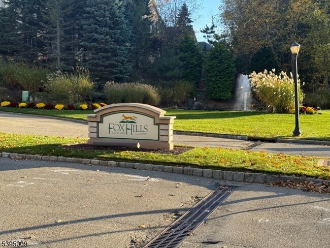 Primary Photo - 3102 Cleveland Ln